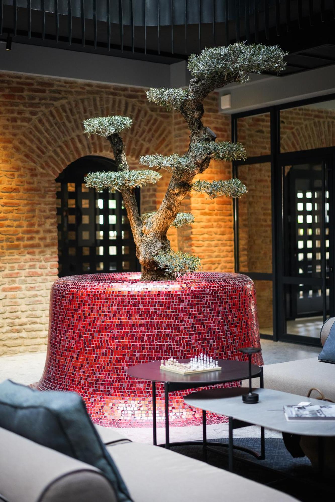 Hotel Qarvasla 5*