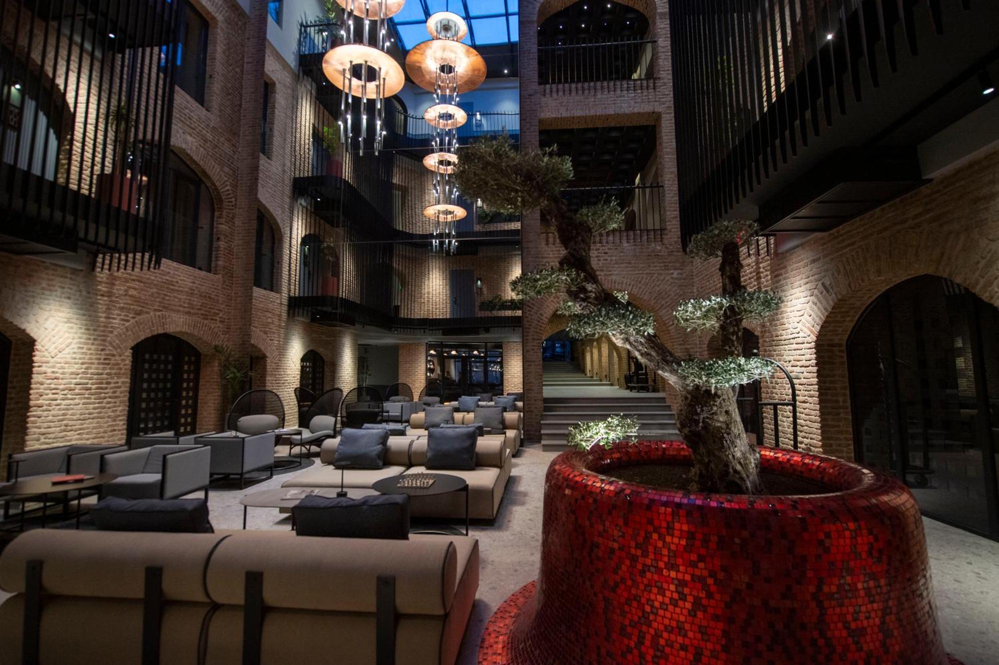 Qarvasla 5* Tbilisi